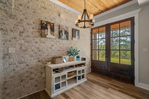 Entry Way - 21 Higgins Cutoff, Sumrall, MS 39482 photo 1 of 2