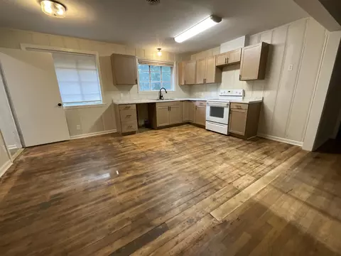 Kitchen - 23 Sunset, Laurel, MS 39440 photo 1 of 1