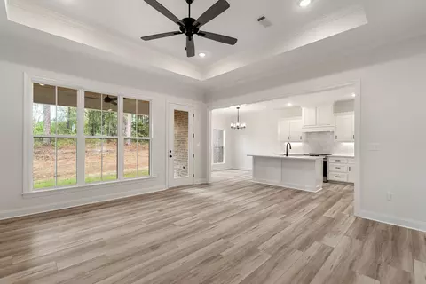 Living - 15 James Switzer, Purvis, MS 39475 photo 2 of 4