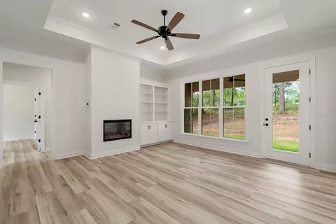 Living - 15 James Switzer, Purvis, MS 39475 photo 1 of 4