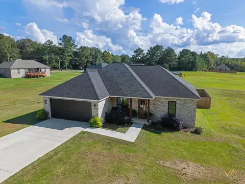 Exterior - 759 Nobles, Sumrall, MS 39482 photo 2 of 12