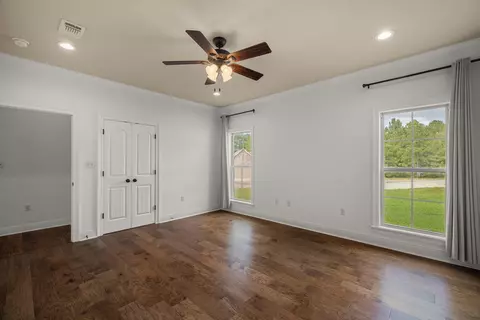 Bedroom - 30 Broad Leaf Cv, Petal, MS 39465 photo 1 of 6