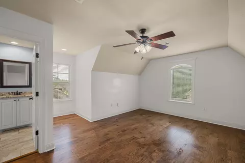 Bedroom - 30 Broad Leaf Cv, Petal, MS 39465 photo 6 of 6