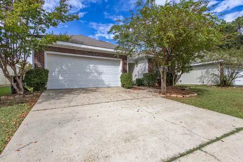 123 Huntington Dr, Hattiesburg, MS 39402