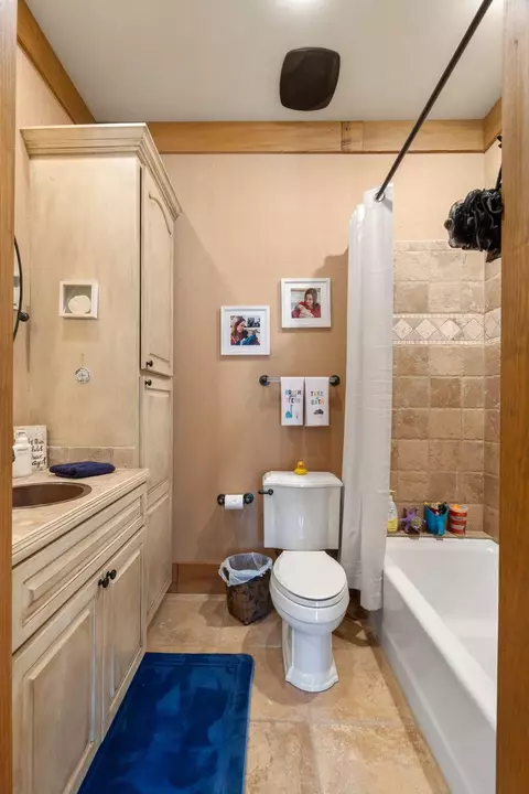 Bath - 15 Jomar Rd, Laurel, MS 39443 photo 8 of 11