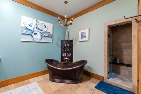 Bath - 15 Jomar Rd, Laurel, MS 39443 photo 1 of 11
