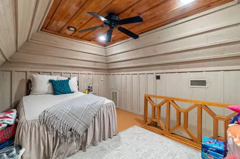 Bedroom - 15 Jomar Rd, Laurel, MS 39443 photo 15 of 15