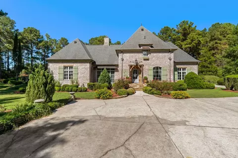 Exterior - 15 Jomar Rd, Laurel, MS 39443 photo 5 of 27