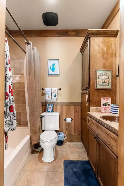 Bath - 15 Jomar Rd, Laurel, MS 39443 photo 6 of 11
