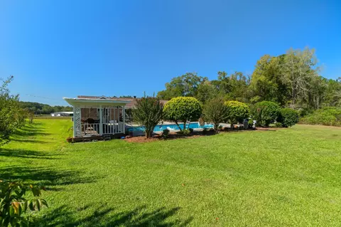 Exterior - 46 Big View Dr, Laurel, MS 39443 photo 16 of 20