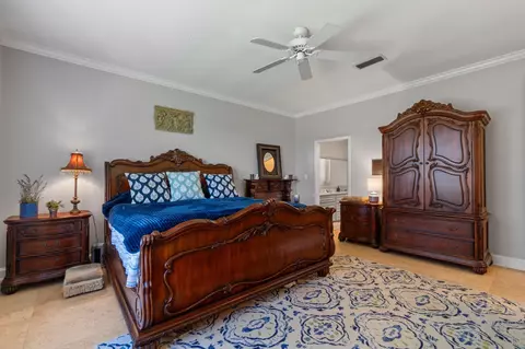 Bedroom - 46 Big View Dr, Laurel, MS 39443 photo 2 of 7