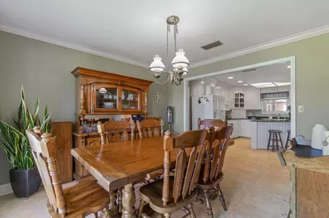 Dining - 46 Big View Dr, Laurel, MS 39443 photo 2 of 2