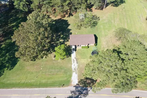 View/Area - 1167 Springhill, Laurel, MS 39443 photo 2 of 2