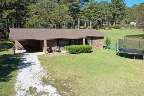 Exterior - 1167 Springhill, Laurel, MS 39443 photo 2 of 2