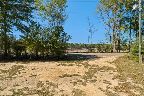 Exterior - 9067 Hendry Rd, Petal, MS 39465 photo 9 of 10