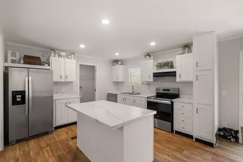 Kitchen - 9067 Hendry Rd, Petal, MS 39465 photo 1 of 3