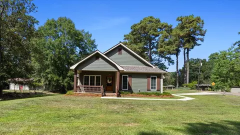 Exterior - 1473 W 20th St, Laurel, MS 39440 photo 3 of 5