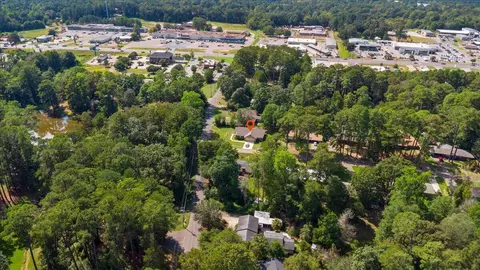 View/Area - 1473 W 20th St, Laurel, MS 39440 photo 2 of 4
