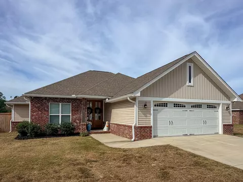 9 Westhaven Dr, Hattiesburg, MS 39402