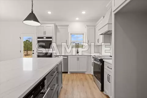 Entry Way - 27 Trevor Trl, Sumrall, MS 39482 photo 1 of 2
