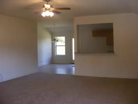 38 Hemingway Dr, Sumrall, MS 39482 photo 3