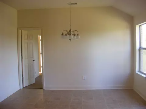 38 Hemingway Dr, Sumrall, MS 39482 photo 8
