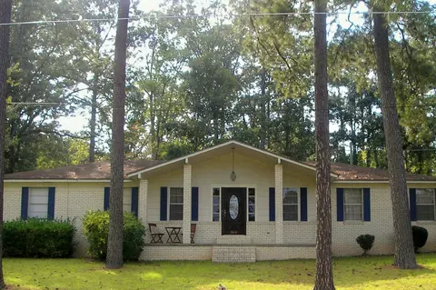 4418 Forest Dr, Laurel, MS 39440 photo 1