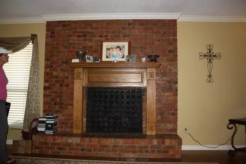 19 Kimberly Dr, Laurel, MS 39440 photo 4