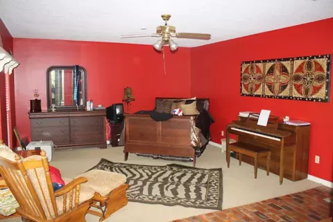 19 Kimberly Dr, Laurel, MS 39440 photo 10