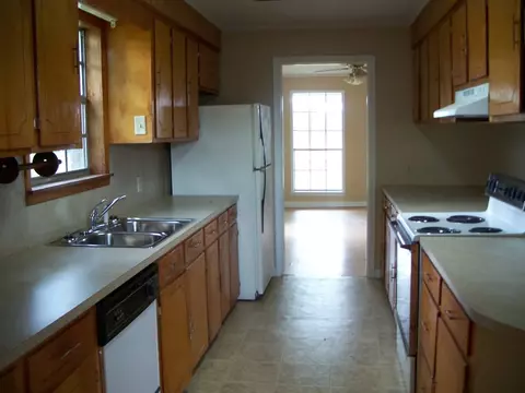 84 Hatten Rd, Sumrall, MS 39482 photo 5