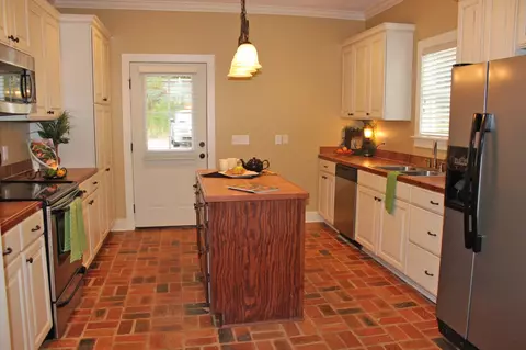 146 Bayberry Loop, Purvis, MS 39475 photo 5