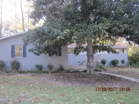 3328 Franklin Ave, Laurel, MS 39440 photo 2
