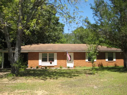 57 Hatten Rd, Sumrall, MS 39482 photo 2