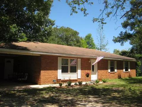 57 Hatten Rd, Sumrall, MS 39482 photo 3