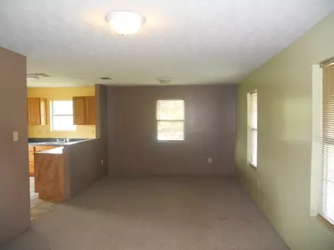 24 Dan Dean Rd, Sumrall, MS 39482 photo 2