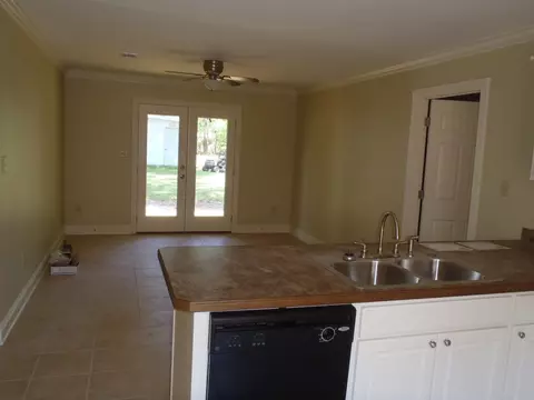 103 Durham St, Purvis, MS 39475 photo 2