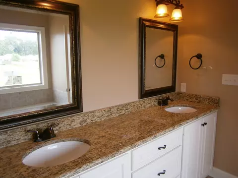 8 E Sycamore, Sumrall, MS 39482 photo 8
