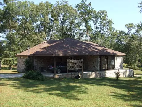 4 Howard St, Purvis, MS 39475 photo 8