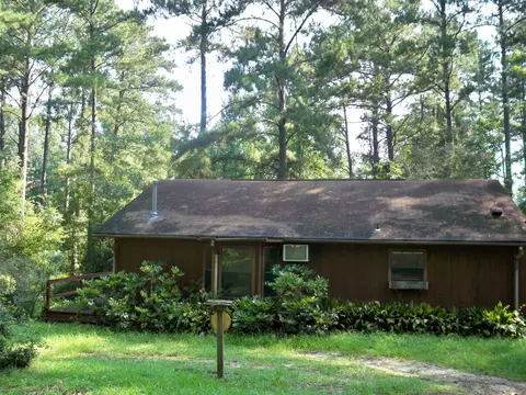 153 Smith Chapel Rd, Laurel, MS 39443 photo 2