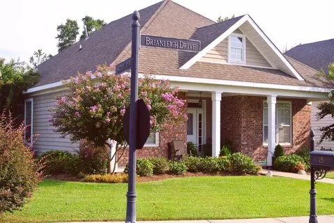 25 Brianleigh Dr, Laurel, MS 39443 photo 1