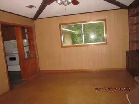 16 Chickasaw Dr, Laurel, MS 39440 photo 9