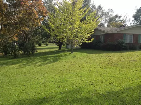 9 Schneider Ave, Purvis, MS 39475 photo 2