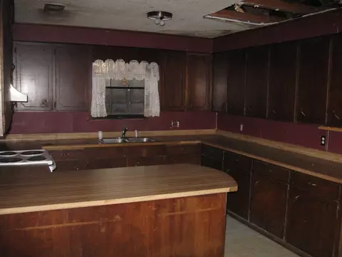 54 Panther Br, Laurel, MS 39443 photo 4