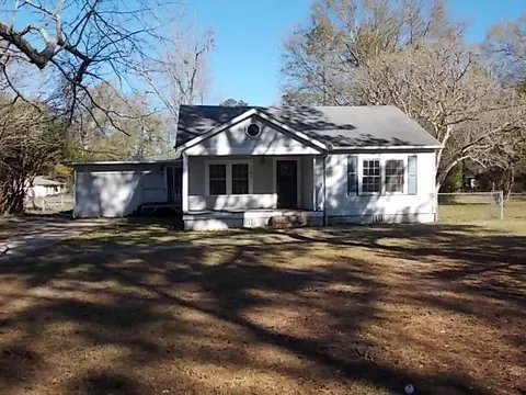 128 E 2nd Ave, Petal, MS 39465 photo 1
