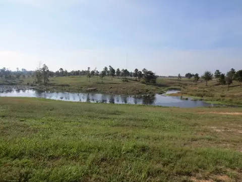 29 Highland Village Dr, Ellisville, MS 39437