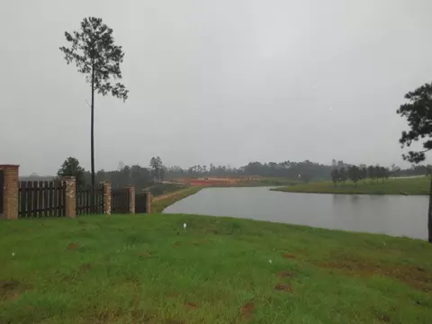 3 Highland Village Dr, Ellisville, MS 39437