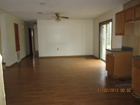 81 N Jackson Rd, Sumrall, MS 39482 photo 3