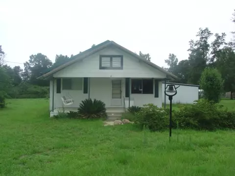 443 Orange Dr, Laurel, MS 39443 photo 1