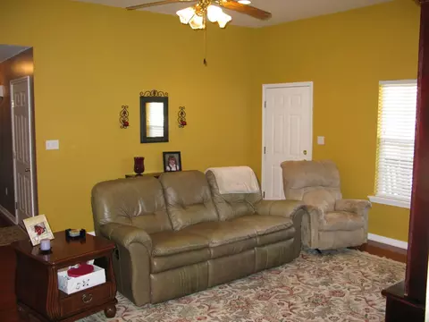 24 Southdown Dr, Sumrall, MS 39482 photo 3