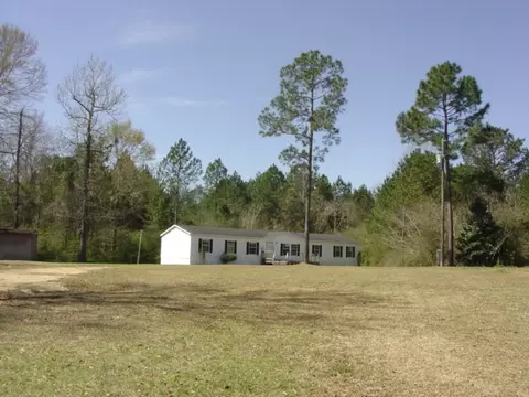 54 Bubba Phillips Dr, Wiggins, MS 39577 photo 2